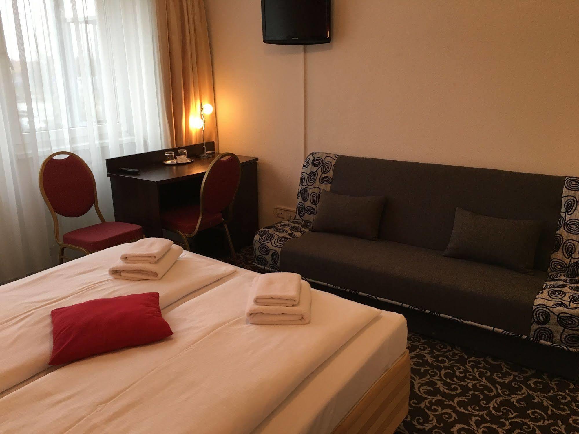Atlas Berlin Hotel Ngoại thất bức ảnh